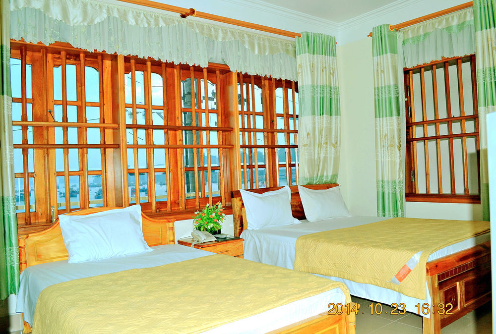 Hoang Ngoc Hotel Dong Khe Sau Luaran gambar