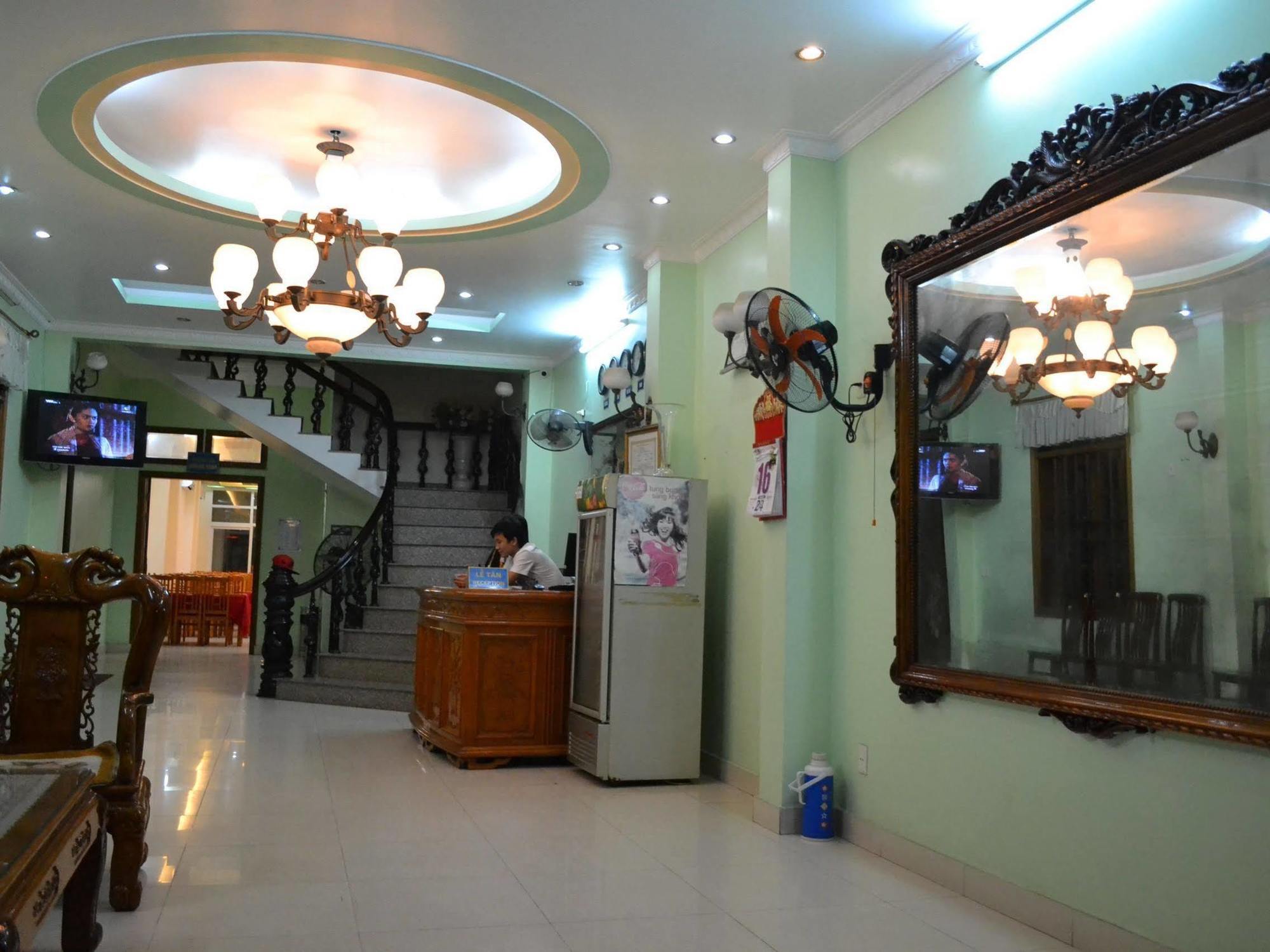 Hoang Ngoc Hotel Dong Khe Sau Luaran gambar