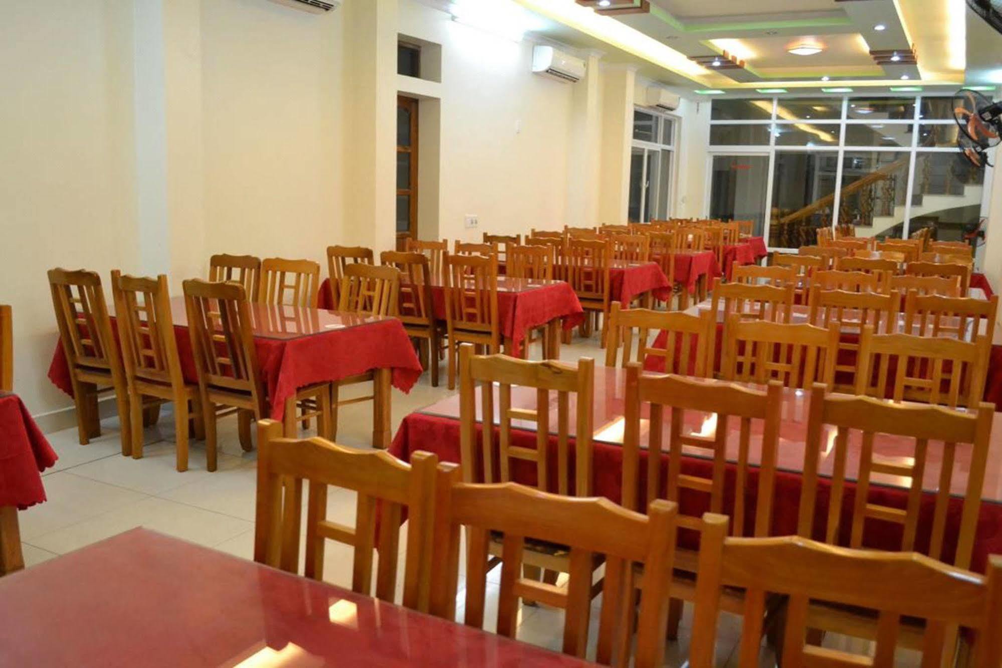 Hoang Ngoc Hotel Dong Khe Sau Luaran gambar