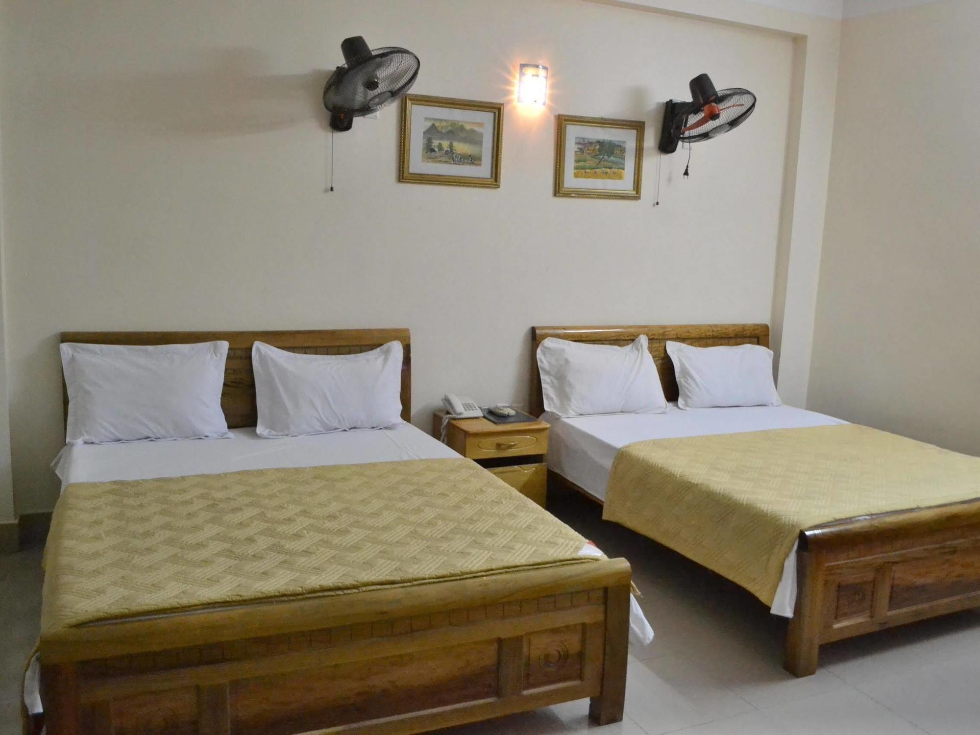 Hoang Ngoc Hotel Dong Khe Sau Luaran gambar